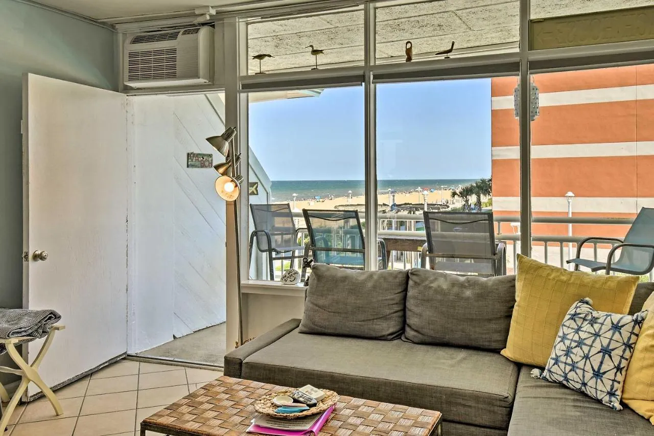 Oceanfront Resort Studio On Virginia Beach!
