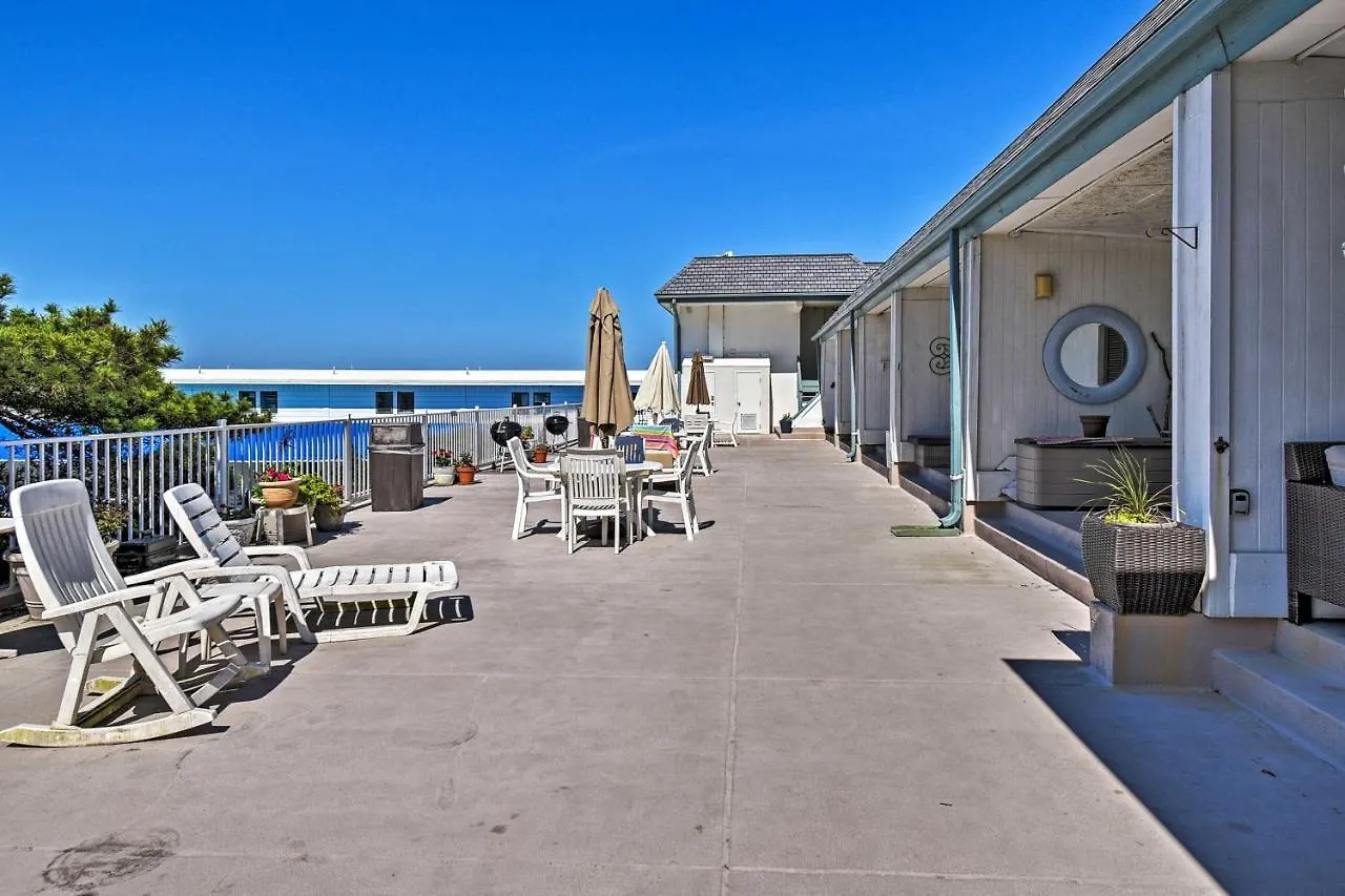 Oceanfront Resort Studio On Virginia Beach! 0*,  United States